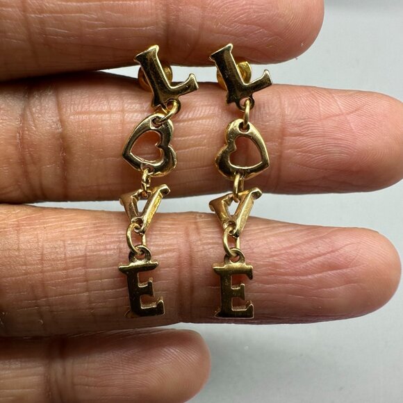 3/$30 Vintage Love Drop Earrings Gold Tone Letter Dangle Pierced Jewelry 1.5" - Picture 6 of 11